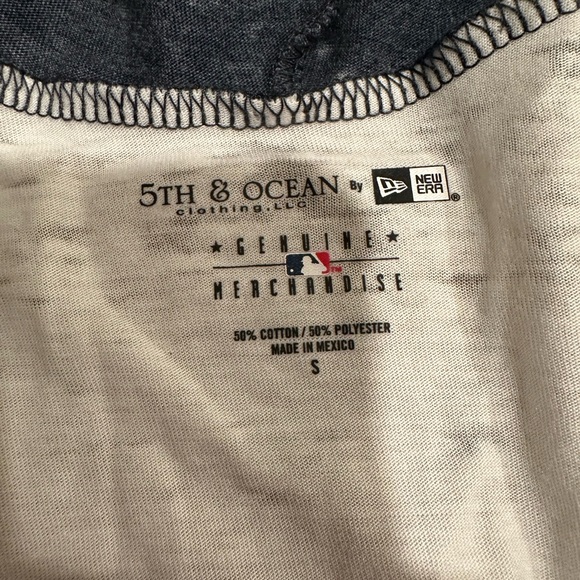 5th & Ocean MBL Seattle Mariners Baseball Pullover Hoodie Size Small - Picture 8 of 8